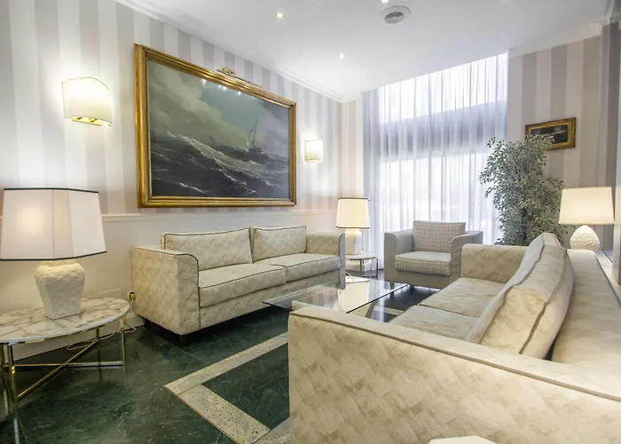 フローラ 3* ミラノ