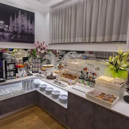 Hotel Flora 3*