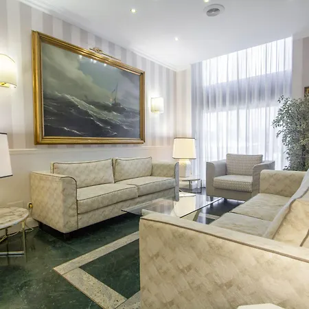 Flora 3* Milan