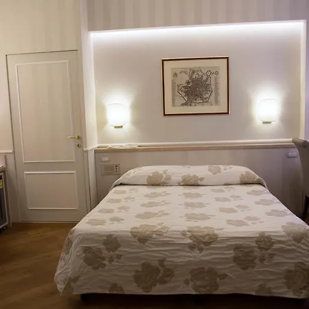 Hotel Flora Milan