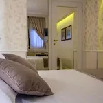 Flora Ξενοδοχείο